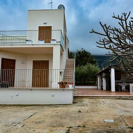 Casa Pomelia Apartman Castellammare del Golfo Kültér fotó