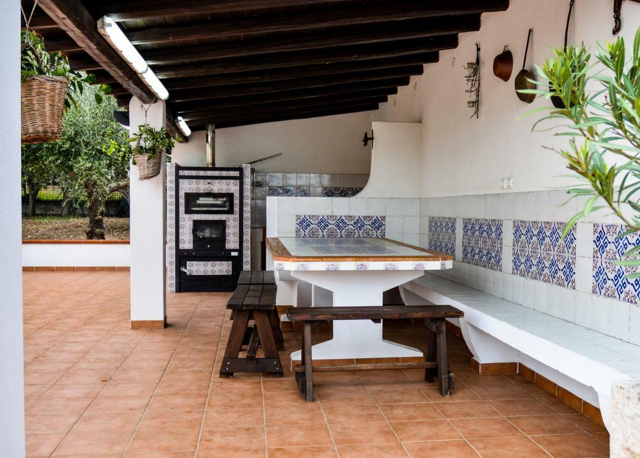 Casa Pomelia Apartman Castellammare del Golfo Kültér fotó