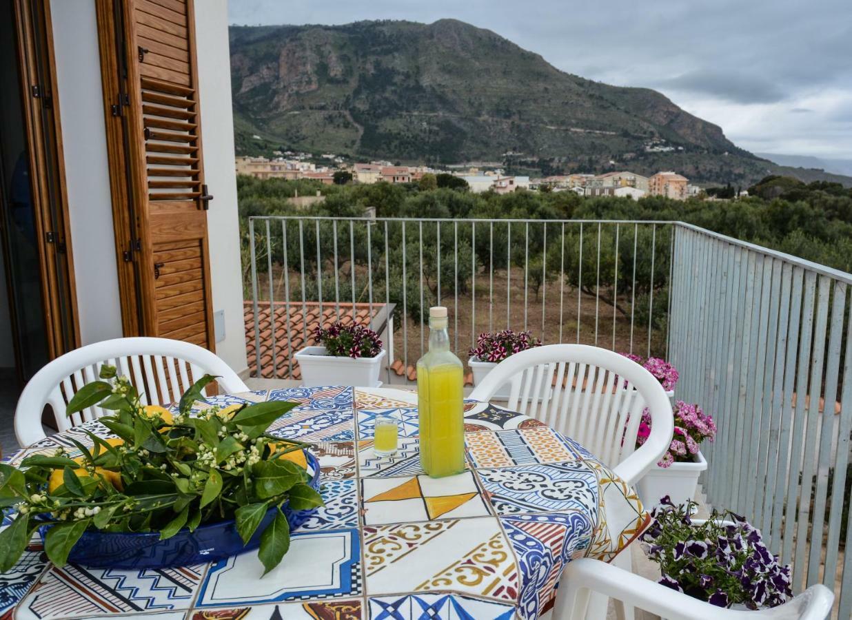 Casa Pomelia Apartman Castellammare del Golfo Kültér fotó