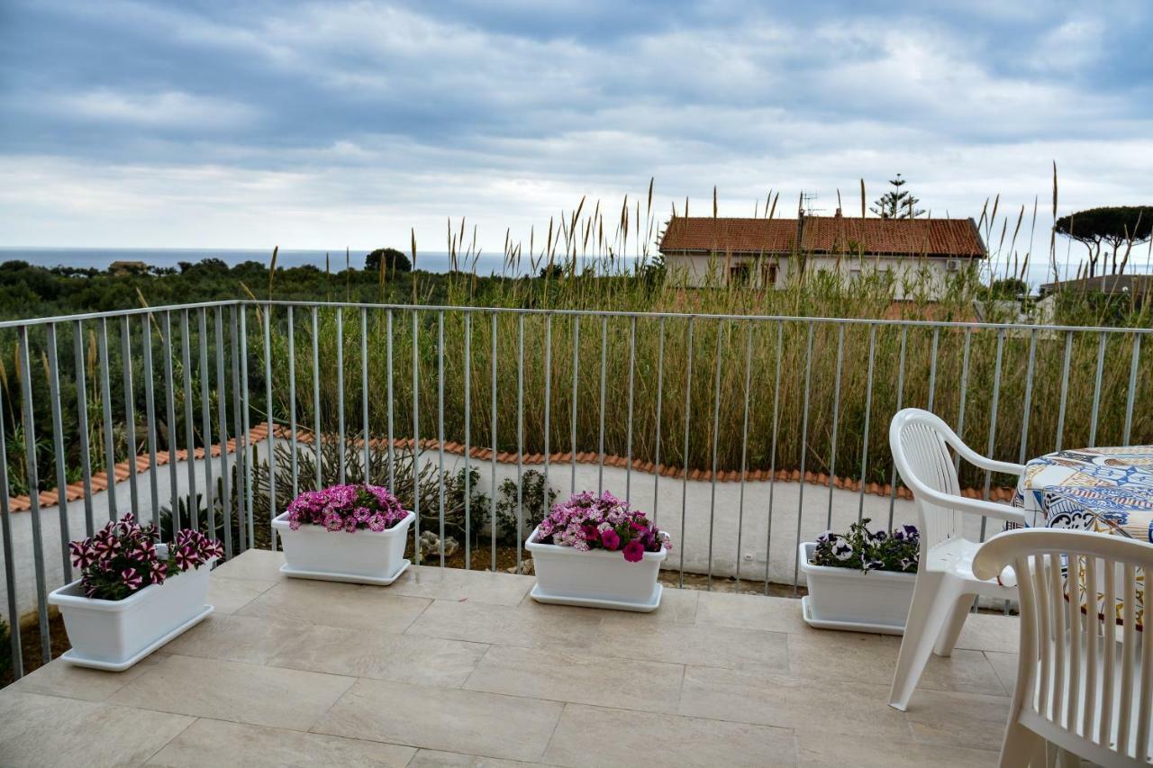 Casa Pomelia Apartman Castellammare del Golfo Kültér fotó