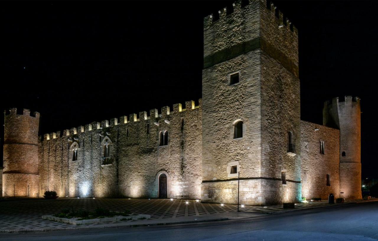 Casa Pomelia Apartman Castellammare del Golfo Kültér fotó